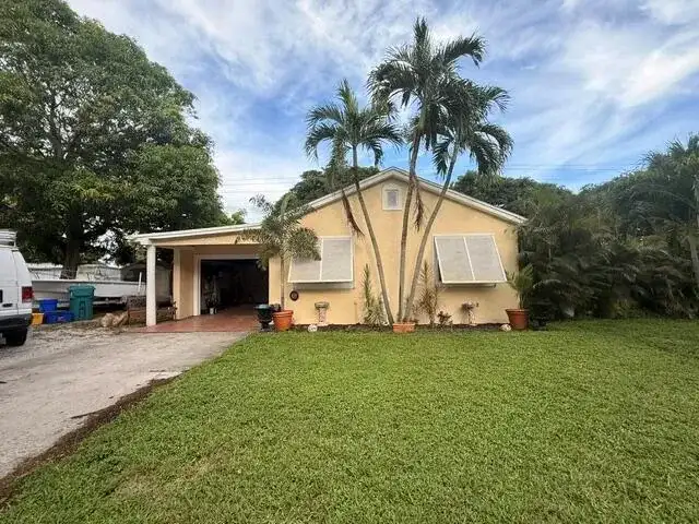 520 NW 7TH Street, Boynton Beach FL 33426