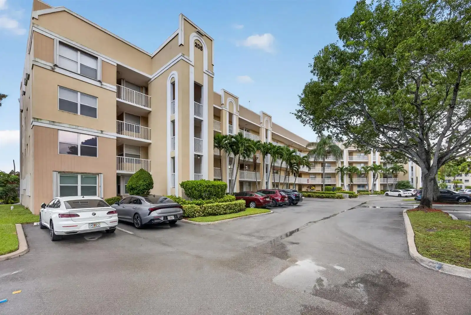 10346 NW 24TH Place # 406, Sunrise FL 33322