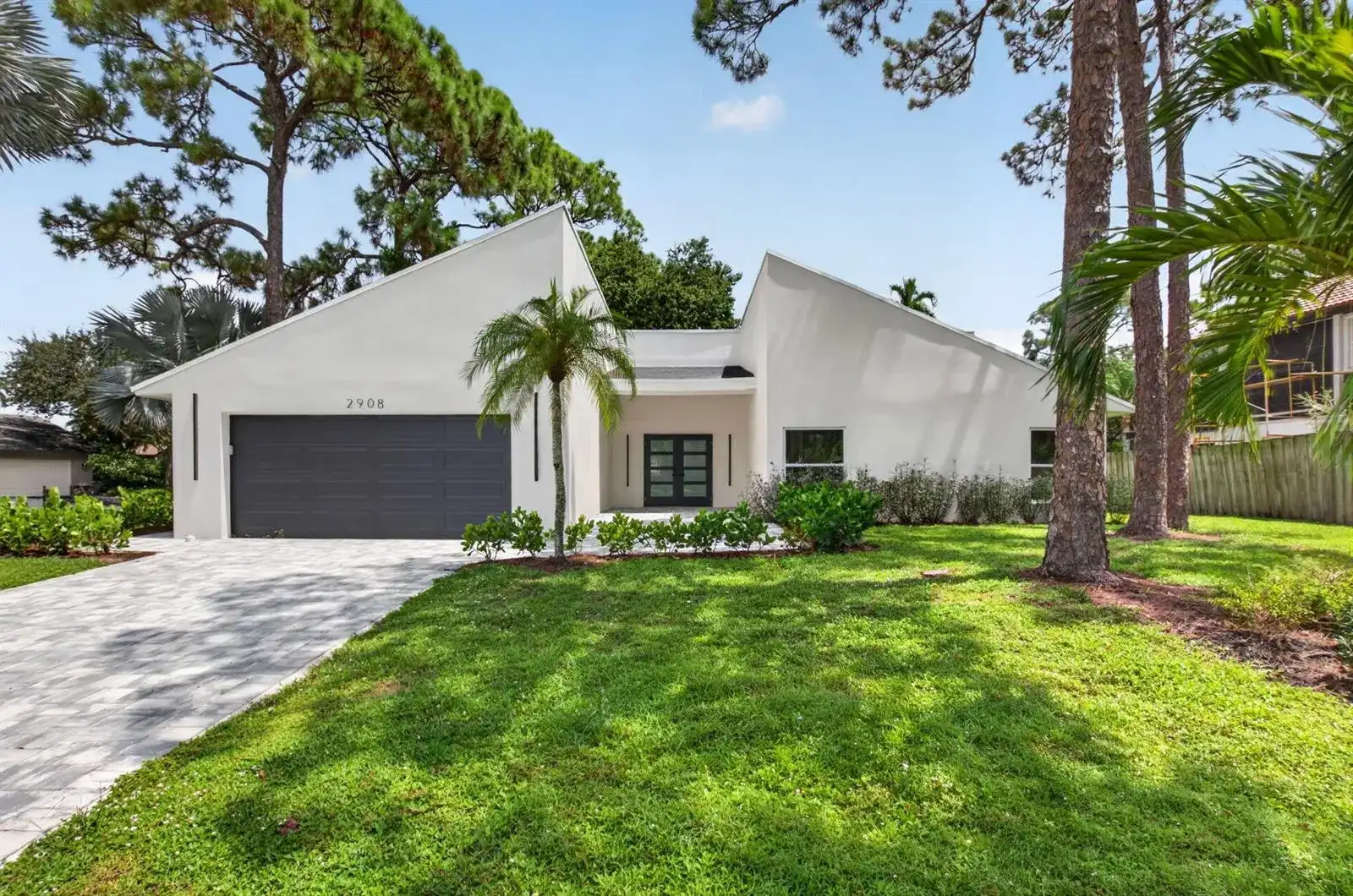 2908 NW 24th Way, Boca Raton FL 33431
