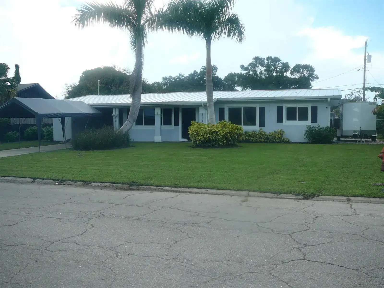 2100 W Esplanade, Fort Pierce FL 34982