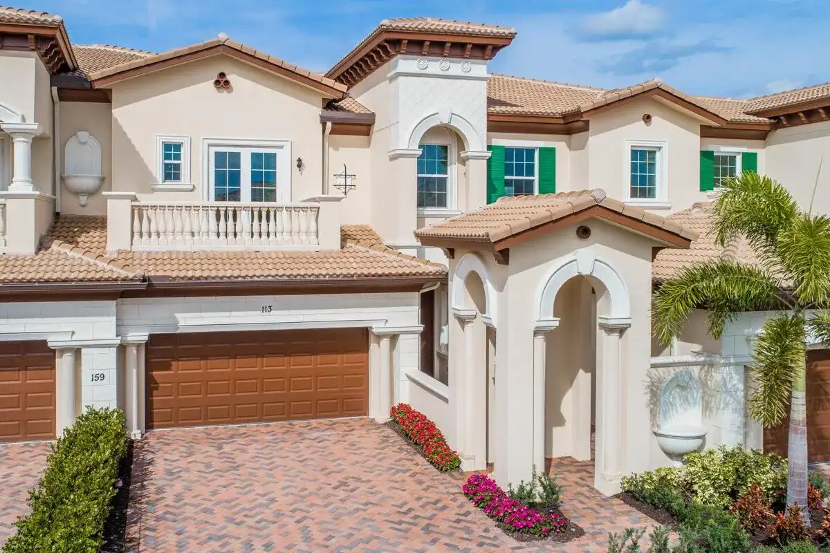 159 Tresana Boulevard # 113, Jupiter FL 33478