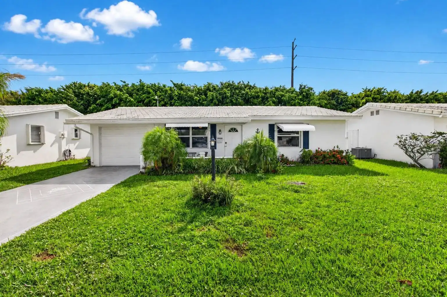 400 SW 8TH Place, Boynton Beach FL 33426
