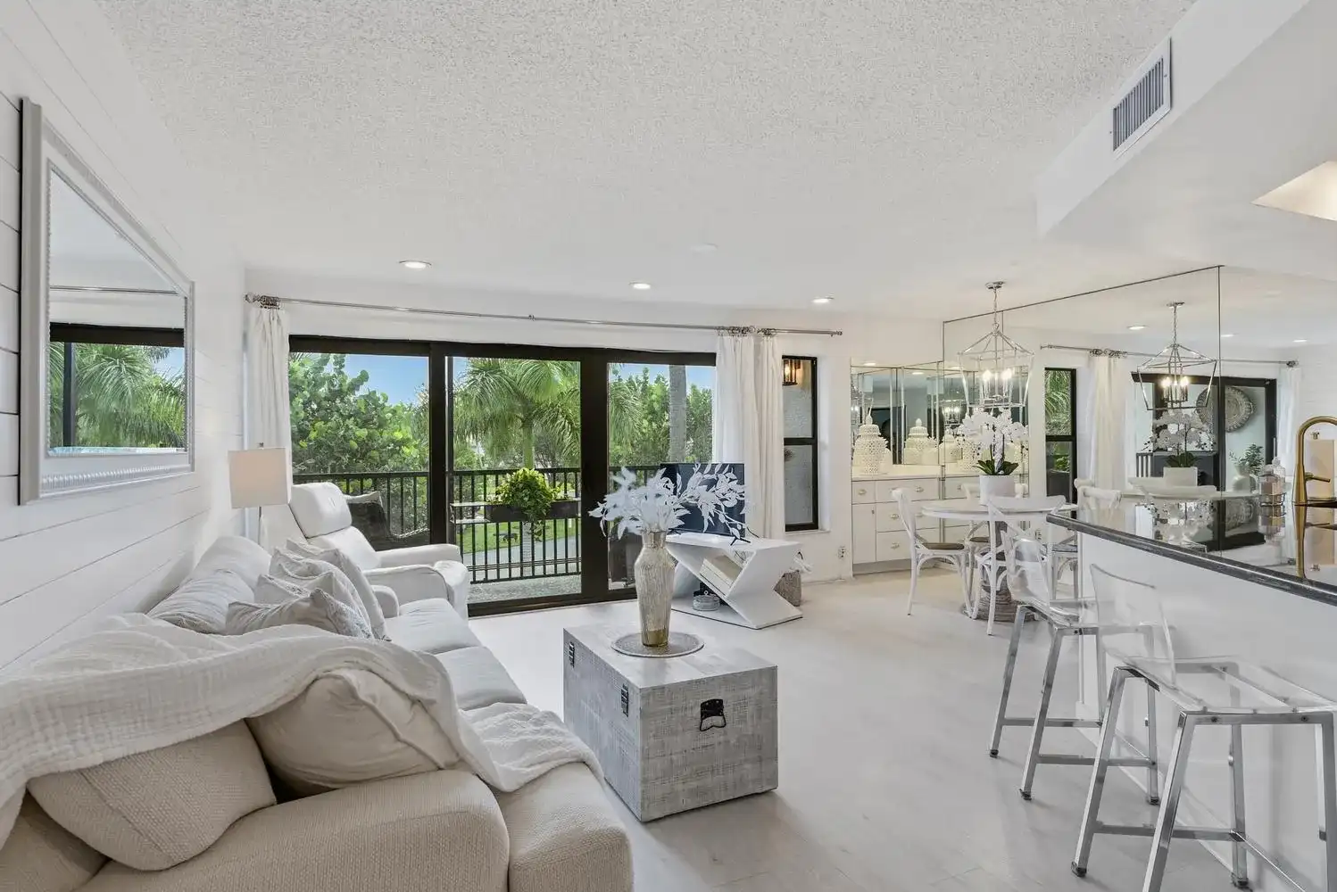 1605 S Us Highway 1 # 203, Jupiter FL 33477