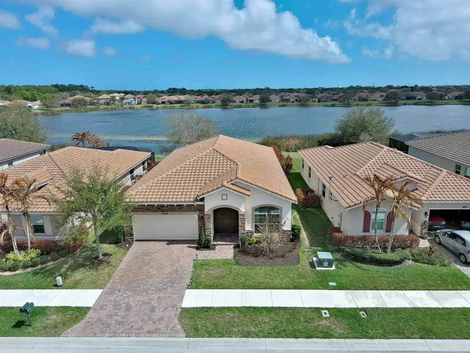 1804 BERKSHIRE Circle SW, Vero Beach FL 32968