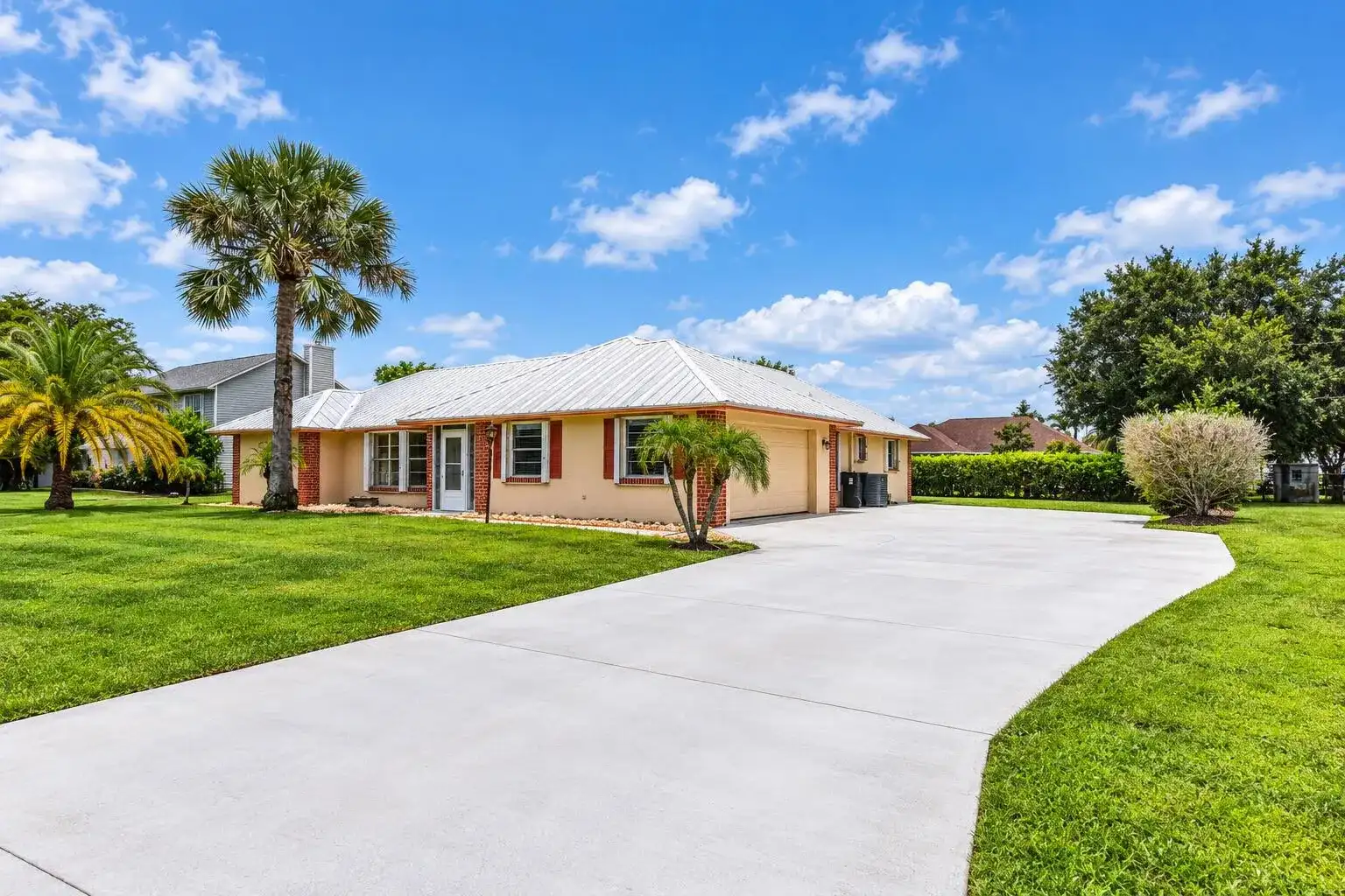 1934 SE TICKRIDGE Road, Port St. Lucie FL 34952