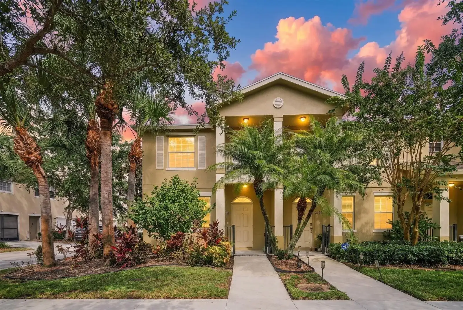 2124 SE Grand Drive, Port St. Lucie FL 34952