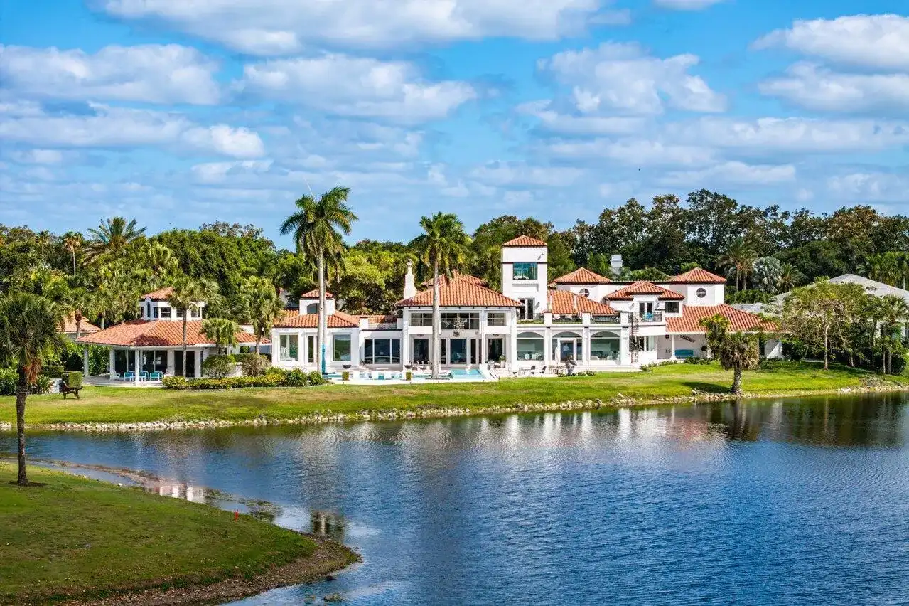 13101 Monet Lane, Palm Beach Gardens FL 33410