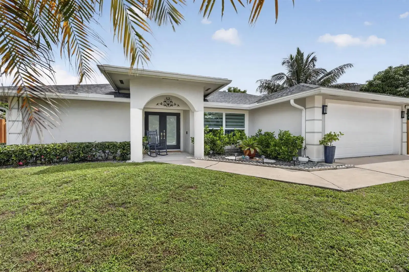 1390 PINE VALLEY Drive, Wellington FL 33414