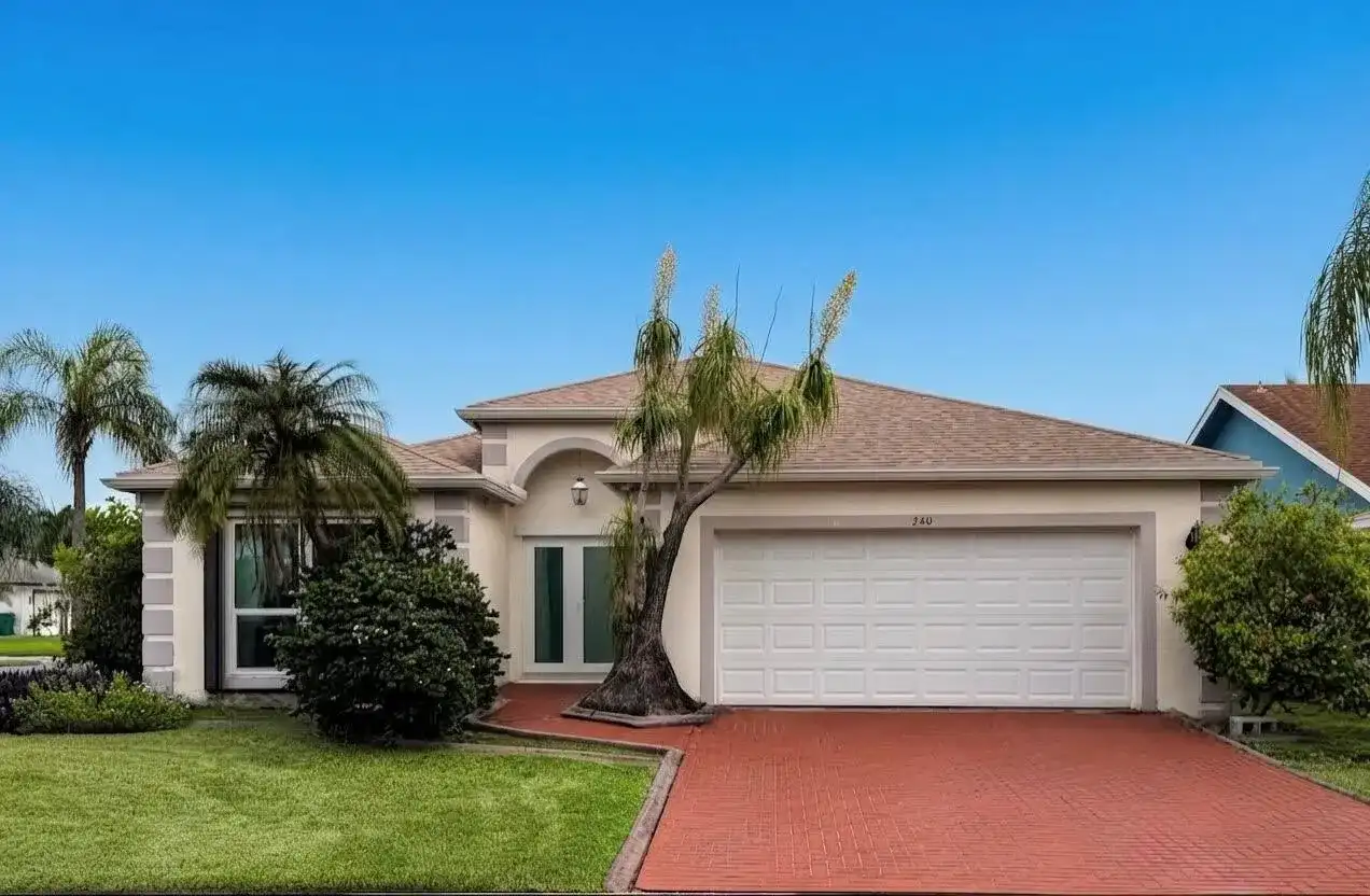 240 SE 8TH Street, Dania Beach FL 33004