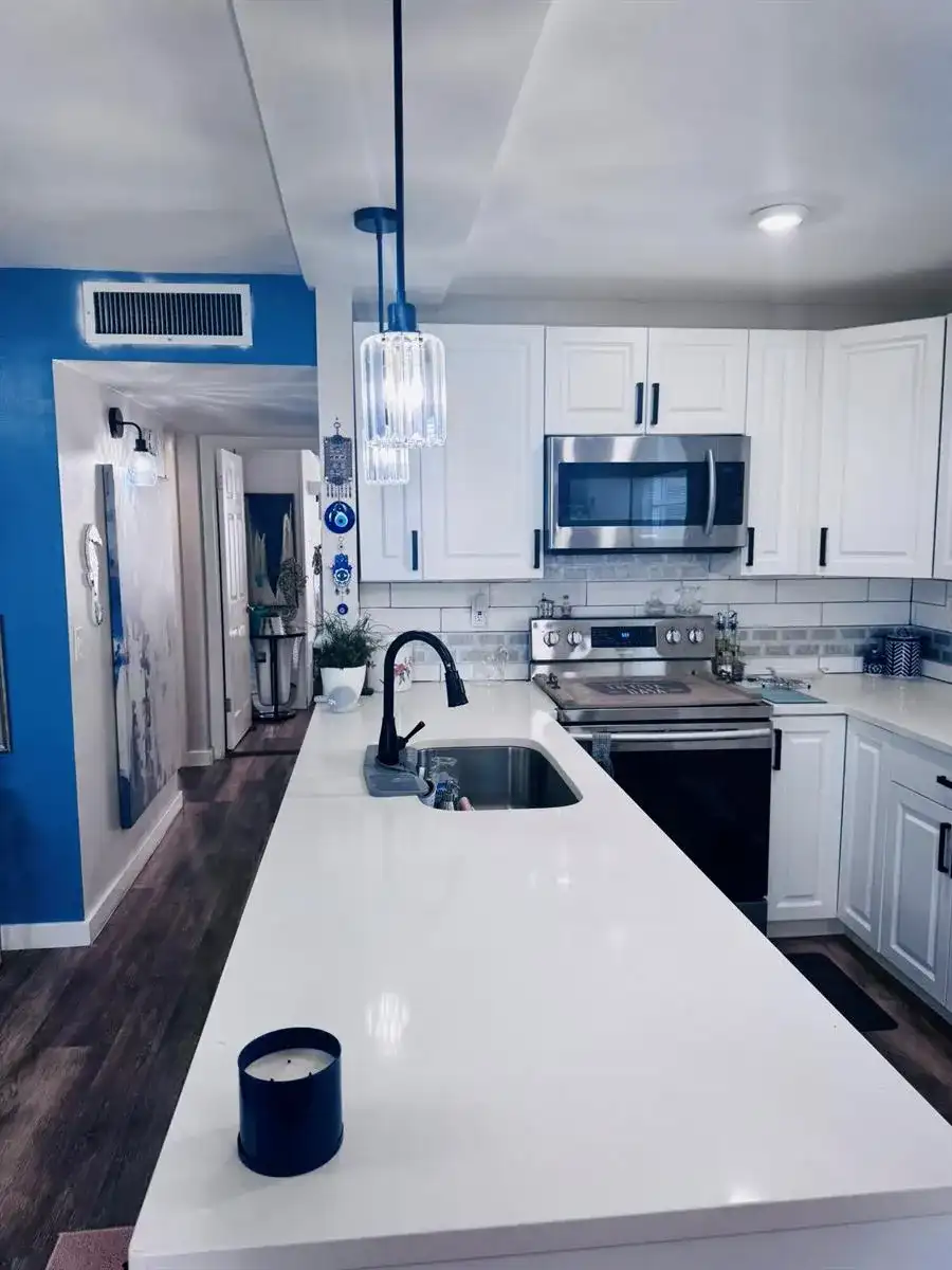 390 Saxony I Way, Delray Beach FL 33446