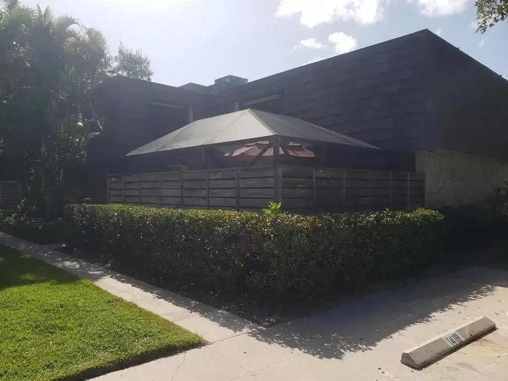 1418 14TH Terrace, Palm Beach Gardens FL 33418