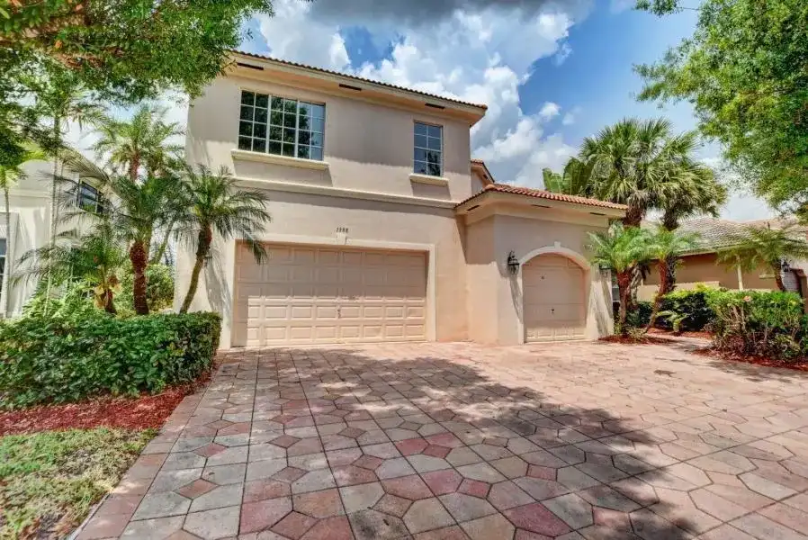 1388 Beacon Circle, Wellington FL 33414