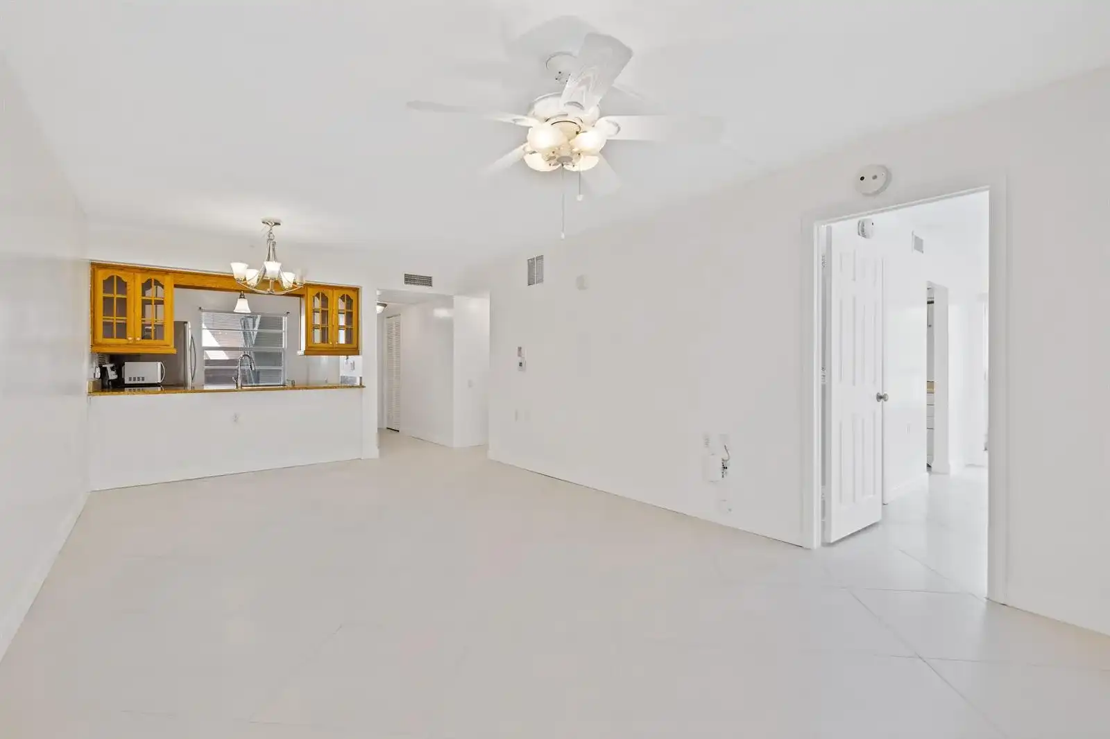 1105 BAHAMA Bend # A1, Coconut Creek FL 33066