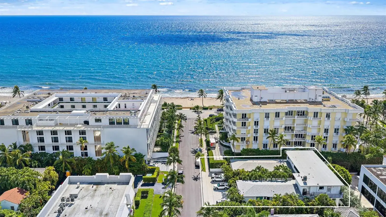 122 Peruvian Avenue # 16, Palm Beach FL 33480