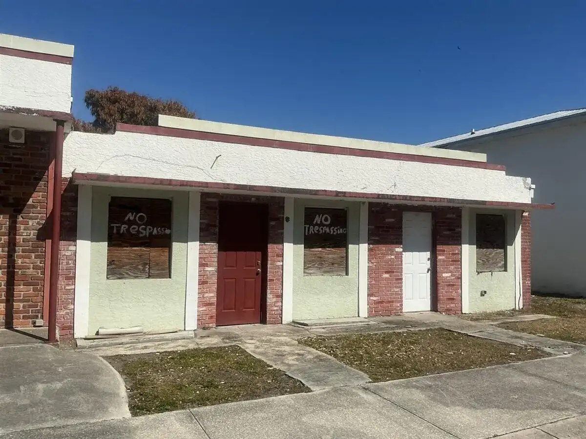 1710 AVENUE E, Fort Pierce FL 34950