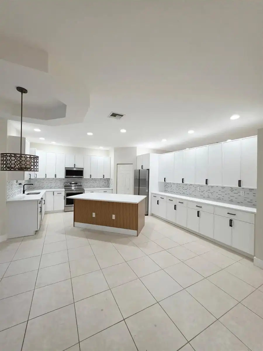 2956 Shaughnessy Drive, Wellington FL 33414