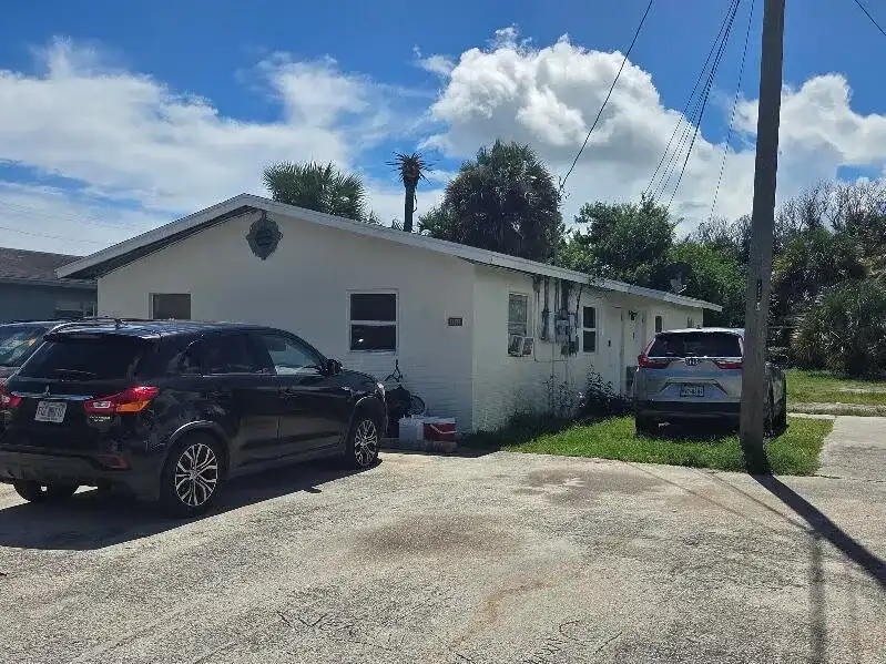 1203 AVENUE L, Fort Pierce FL 34950