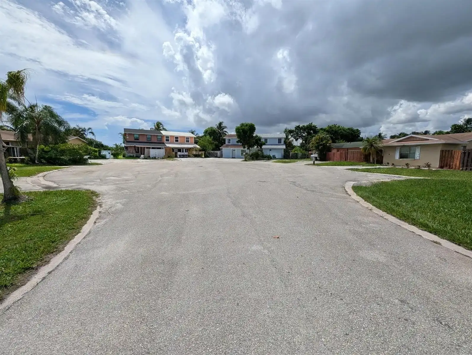 8599 CRATER Terrace, West Palm Beach FL 33403