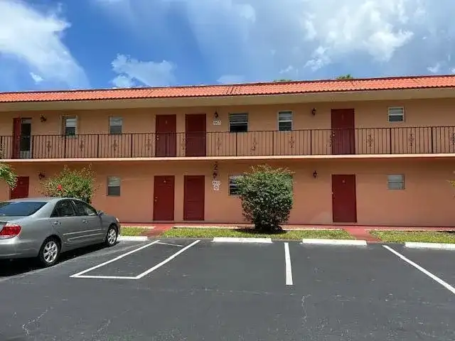1903 SW PALM CITY Road SW # H, Stuart FL 34994