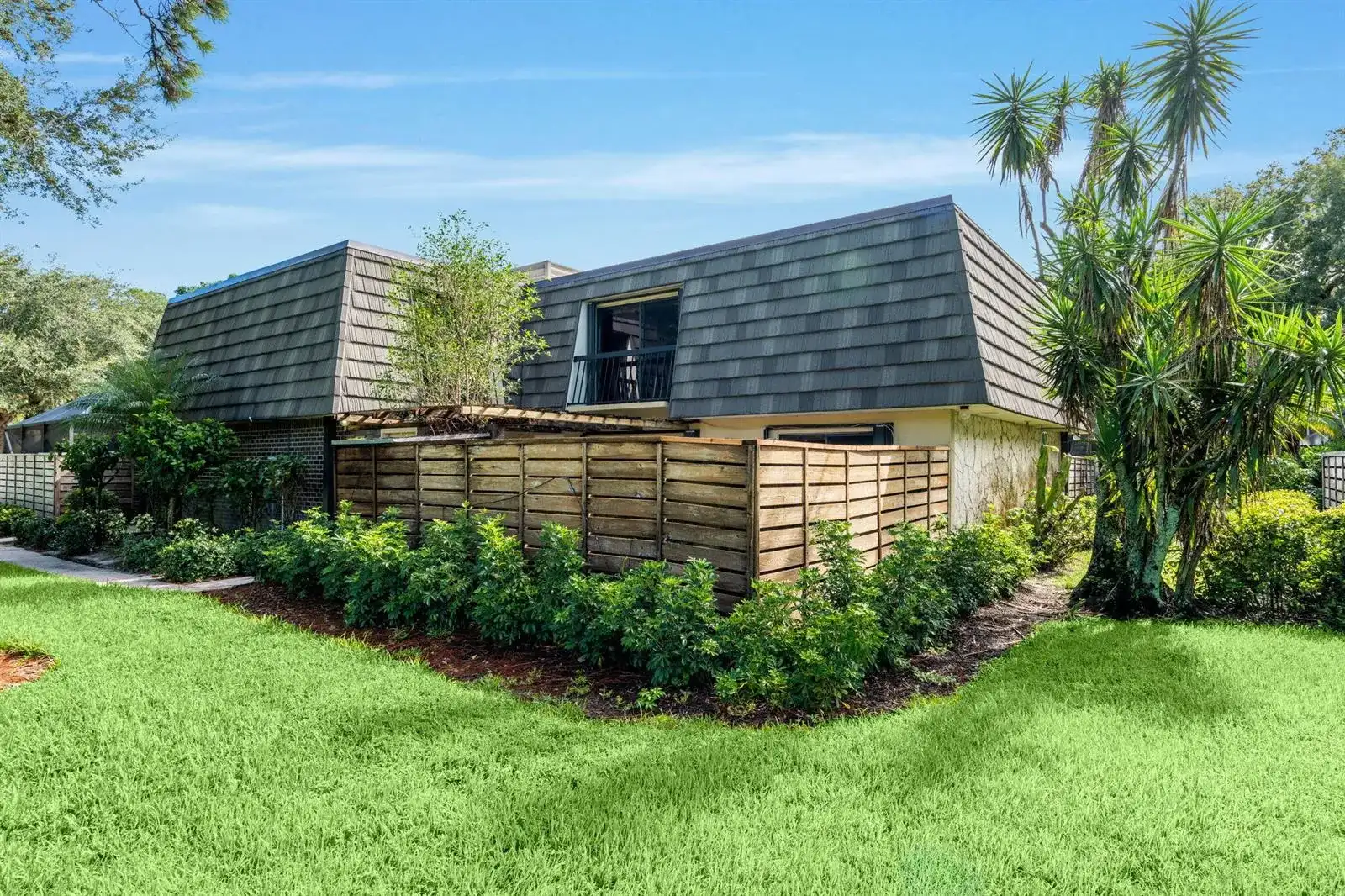 1611 16th Terrace, Palm Beach Gardens FL 33418