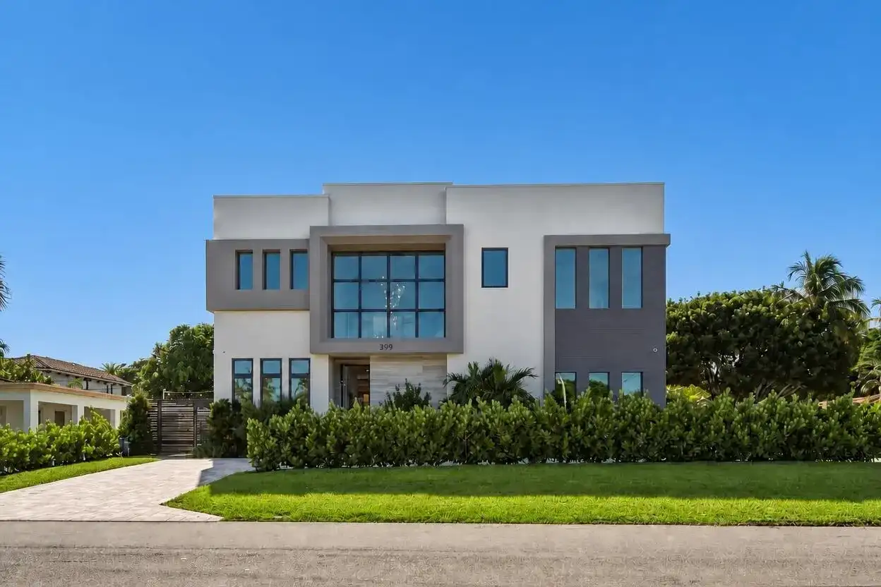 399 NE Spanish Court, Boca Raton FL 33432