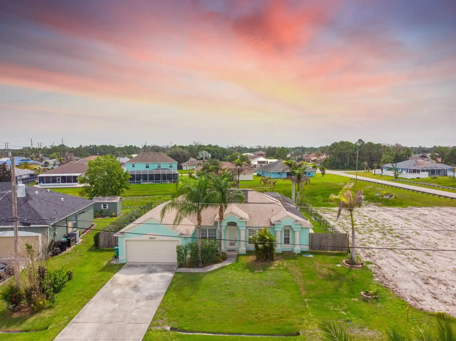 5593 NW WESLEY Road, Port St. Lucie FL 34986