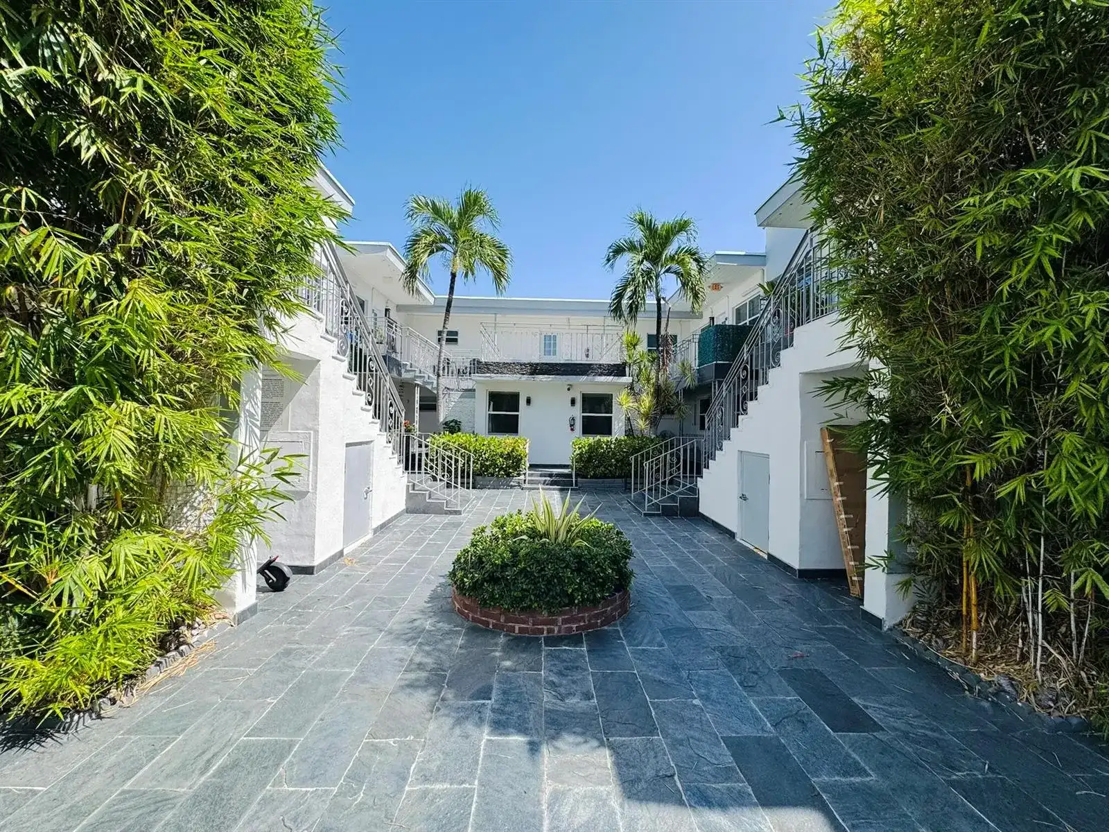 935 8TH Street # 18, Miami Beach FL 33139