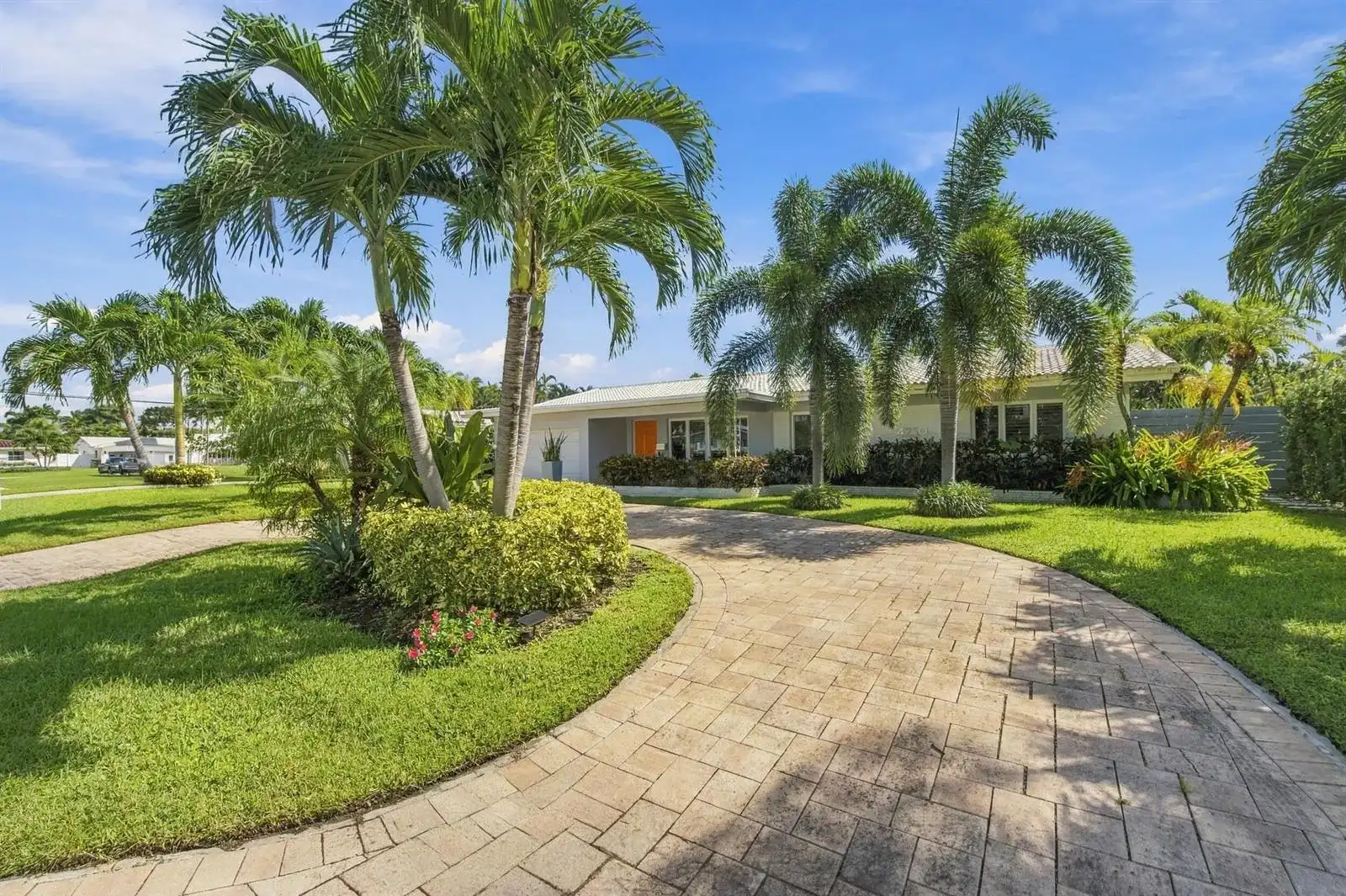 4230 NE 19TH Avenue, Oakland Park FL 33308