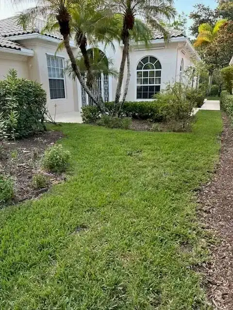 8939 OLDHAM Way, West Palm Beach FL 33412