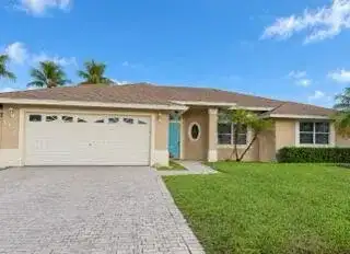 197 Monterey Way, Royal Palm Beach FL 33411