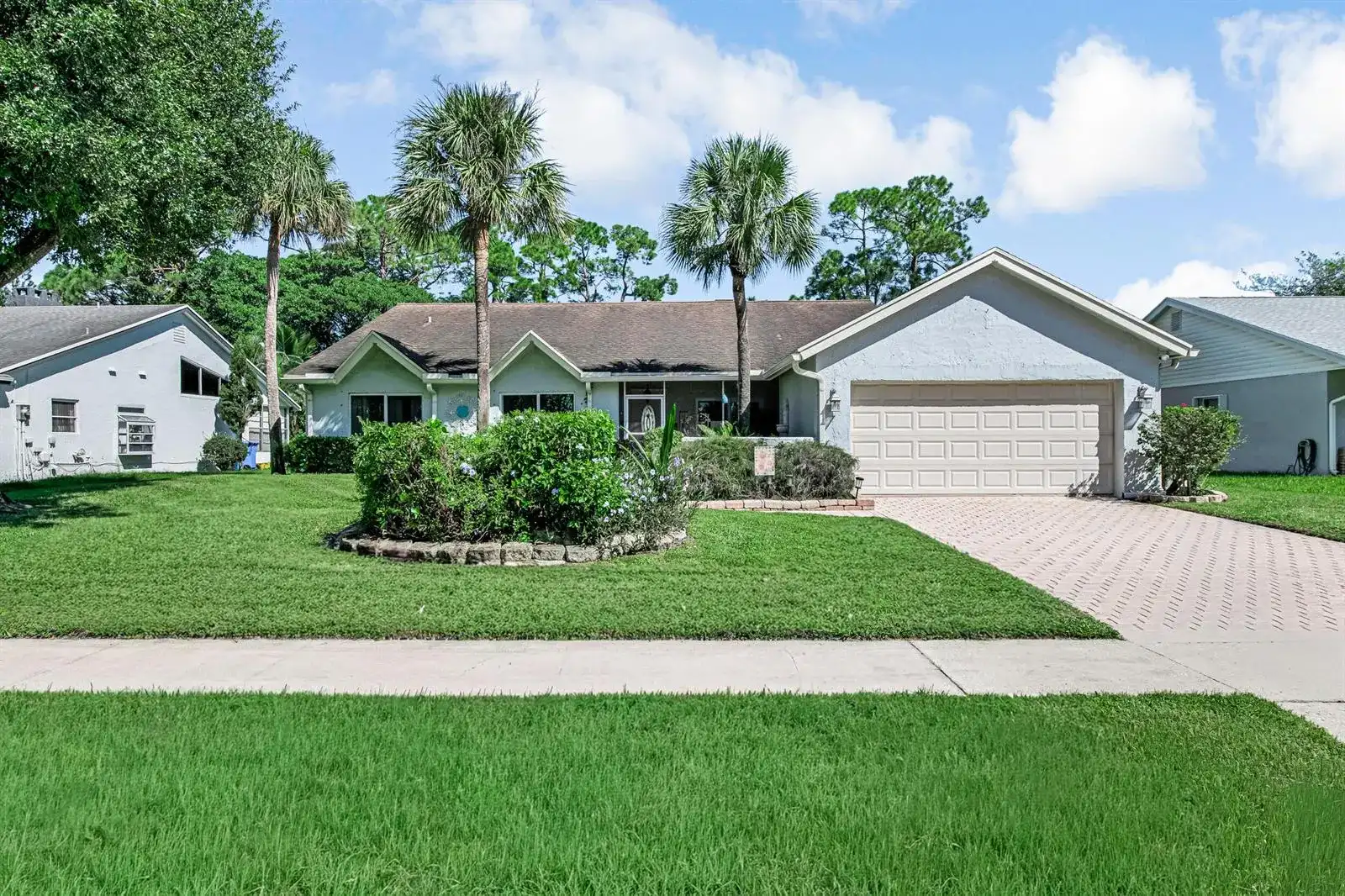 102 SEVILLA Avenue, Royal Palm Beach FL 33411