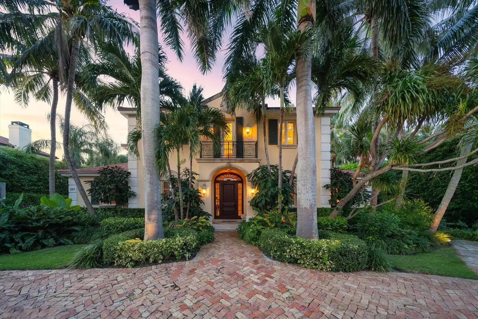 223 Coral Lane, Palm Beach FL 33480
