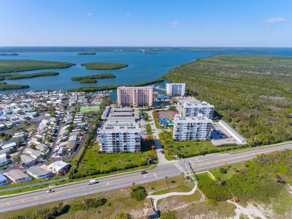 5151 N Hwy A1A # 313, Fort Pierce FL 34949