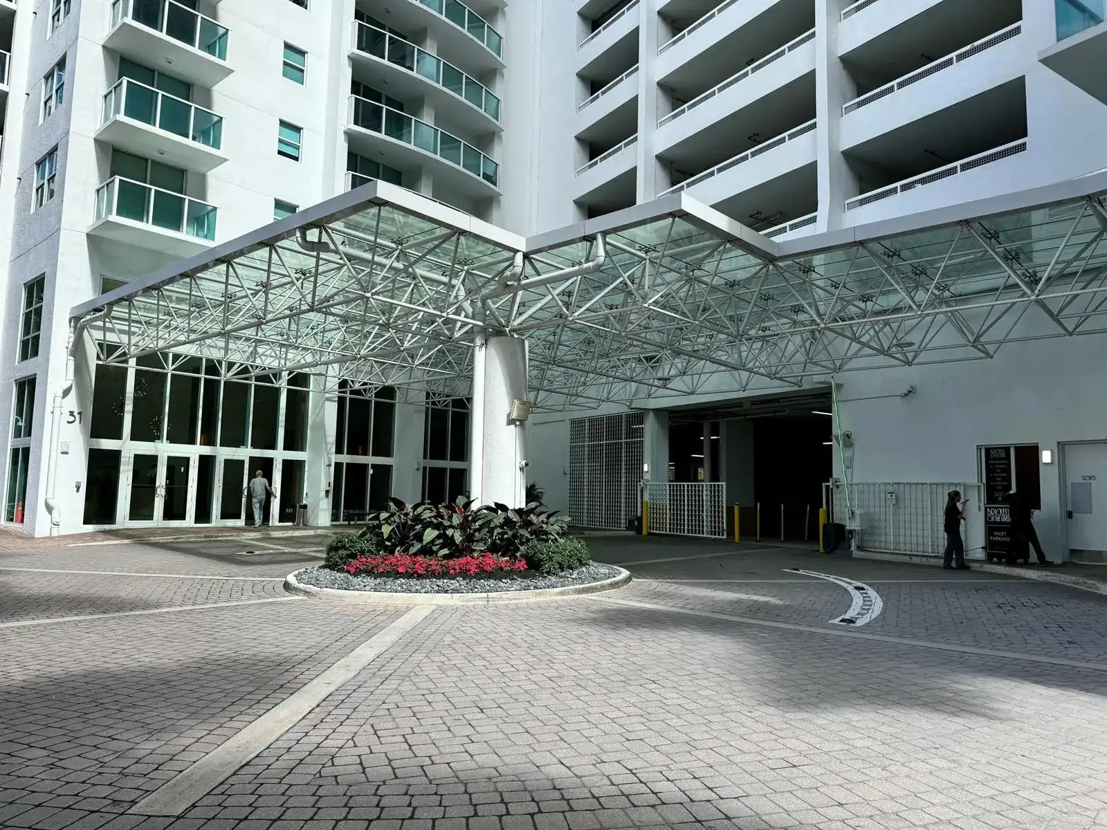 31 SE 5th Street # 301, Miami FL 33131