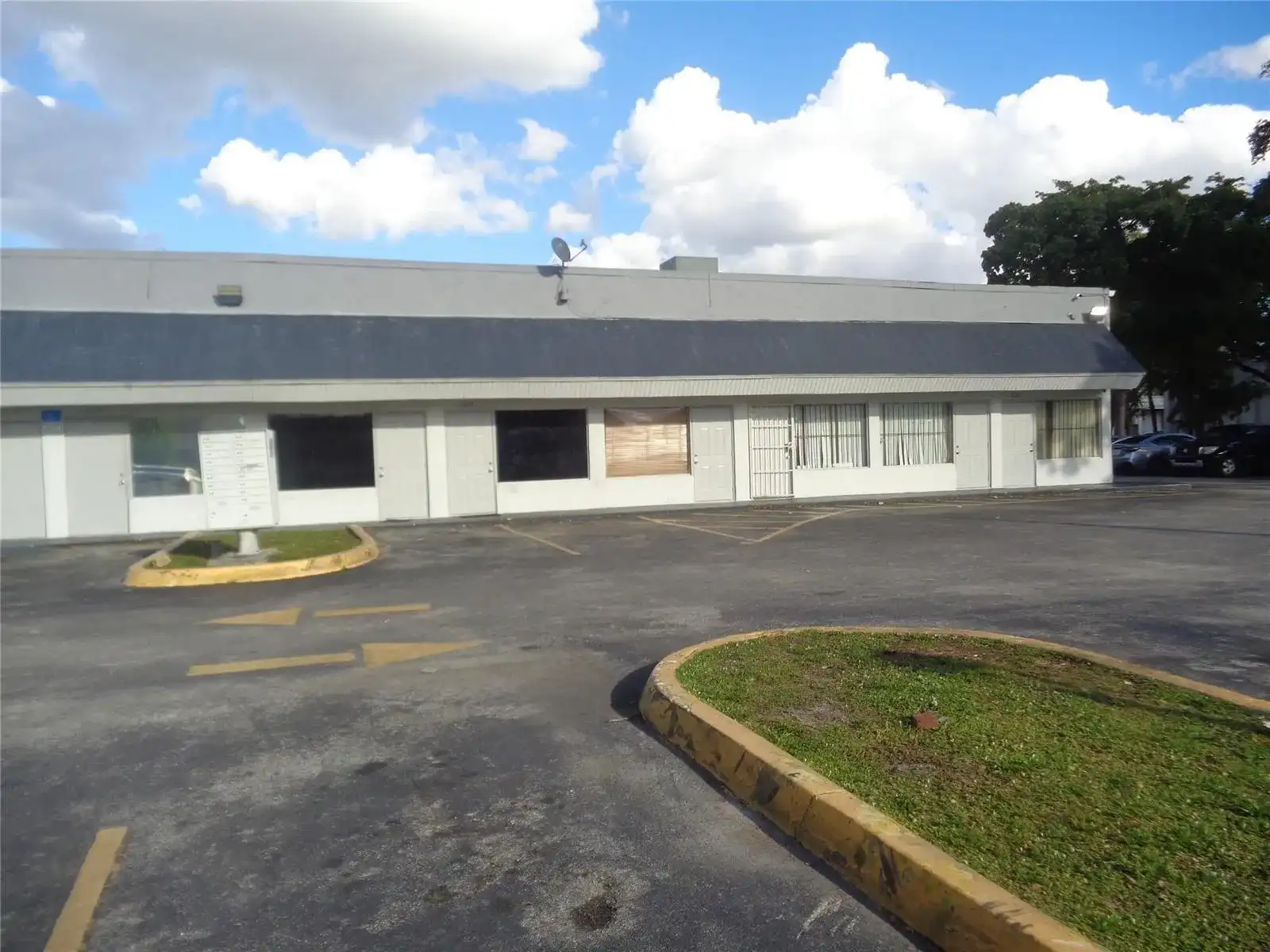 1612 NW 38th Avenue, Fort Lauderdale FL 33311