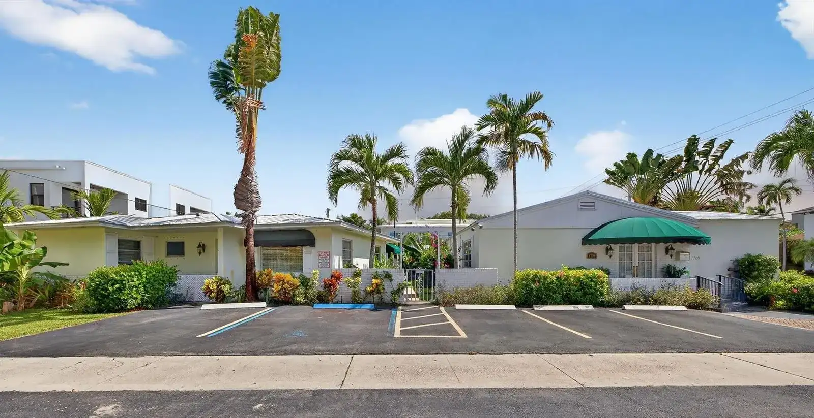 1700 NE 5 Street, Fort Lauderdale FL 33301