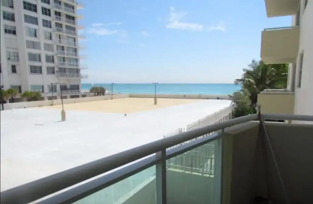 3001 S Ocean Drive # 207, Hollywood FL 33019