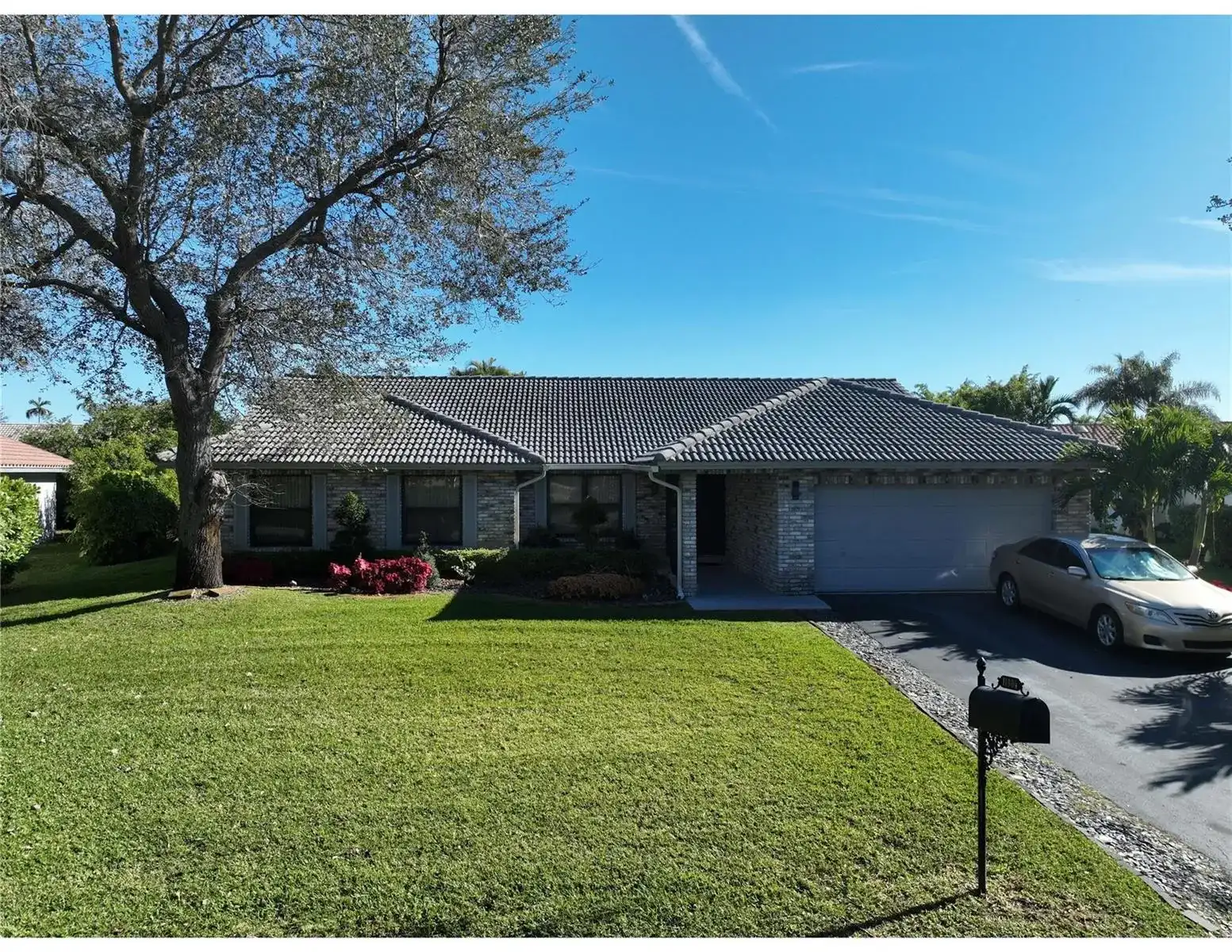 11884 NW 2nd Court, Coral Springs FL 33071