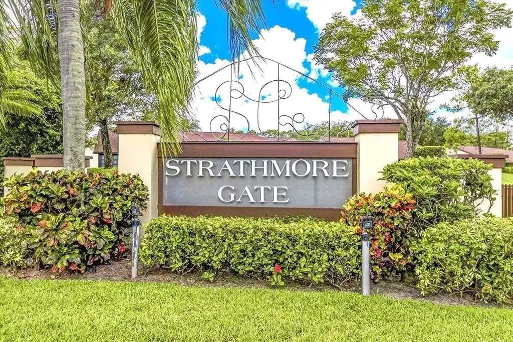 64 Macadamia Court, Royal Palm Beach FL 33411