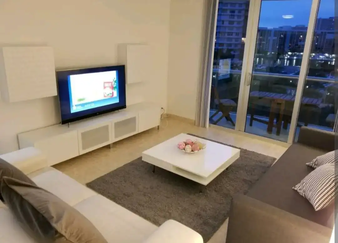3801 S Ocean Drive # 7Q, Hollywood FL 33019