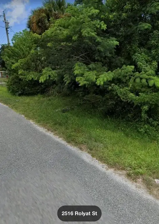 2516 Rolyat Street, Fort Pierce FL 34947
