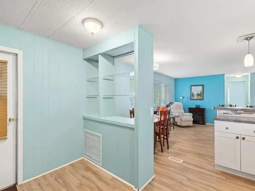 102 N Warner Drive, Jensen Beach FL 34957