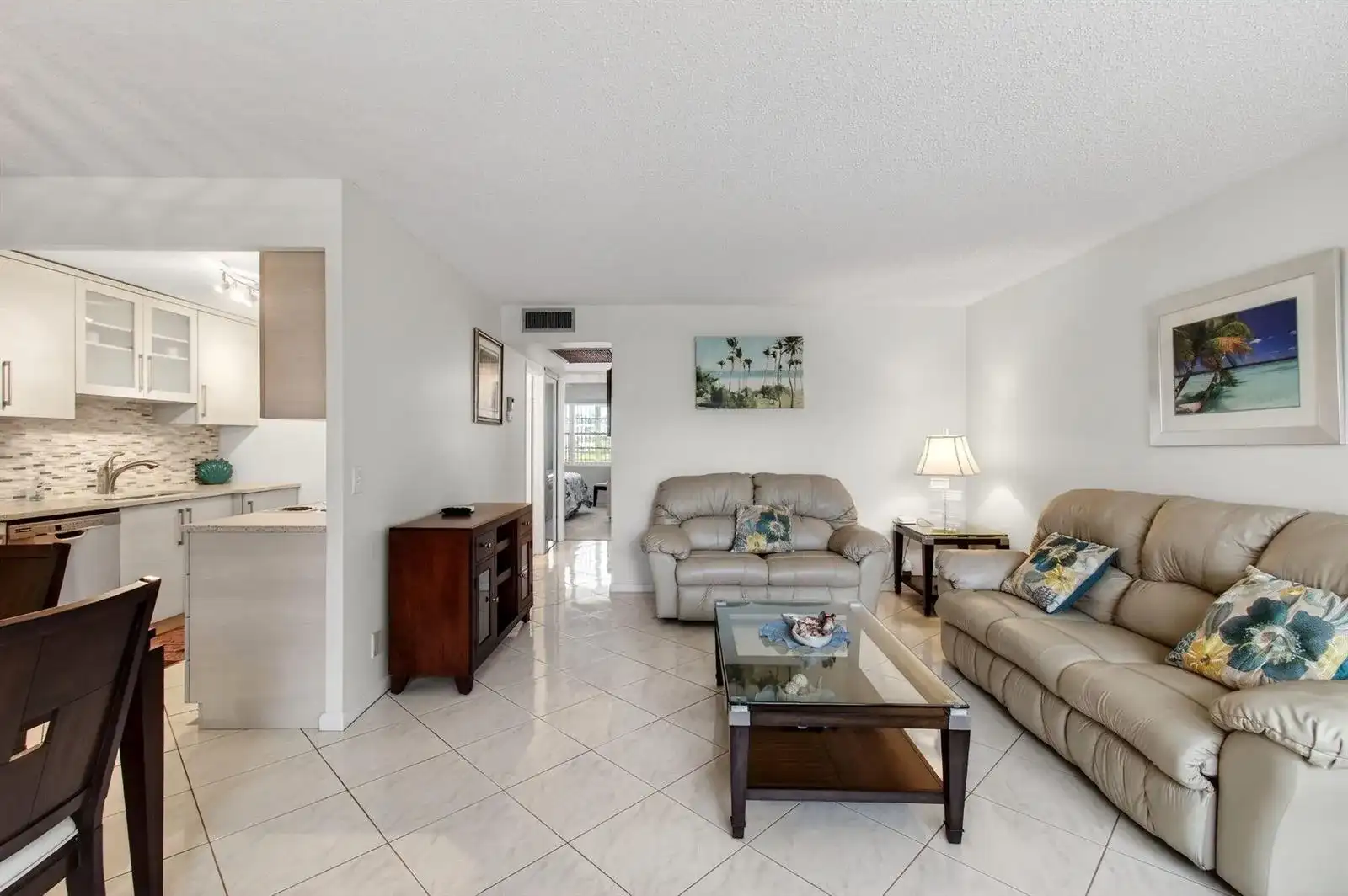 2070 Guildford D, Boca Raton FL 33434