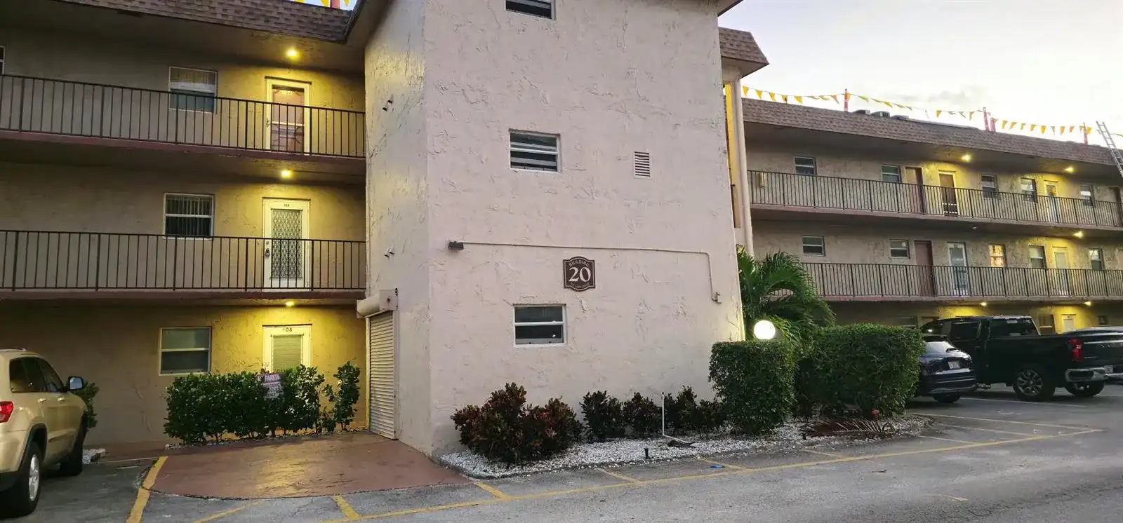 721 Lori Dr # 105, Palm Springs FL 33461