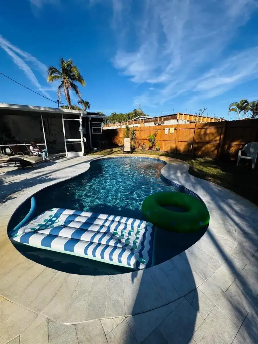 200 NE 56th Street # 200, Oakland Park FL 33334