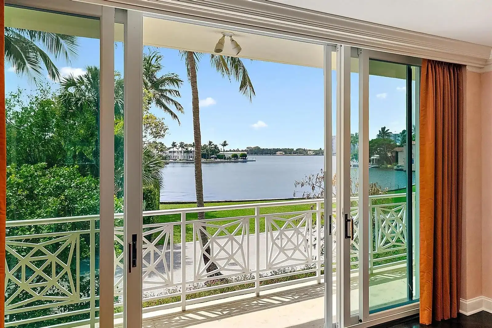 425 Worth Avenue # 2f, Palm Beach FL 33480