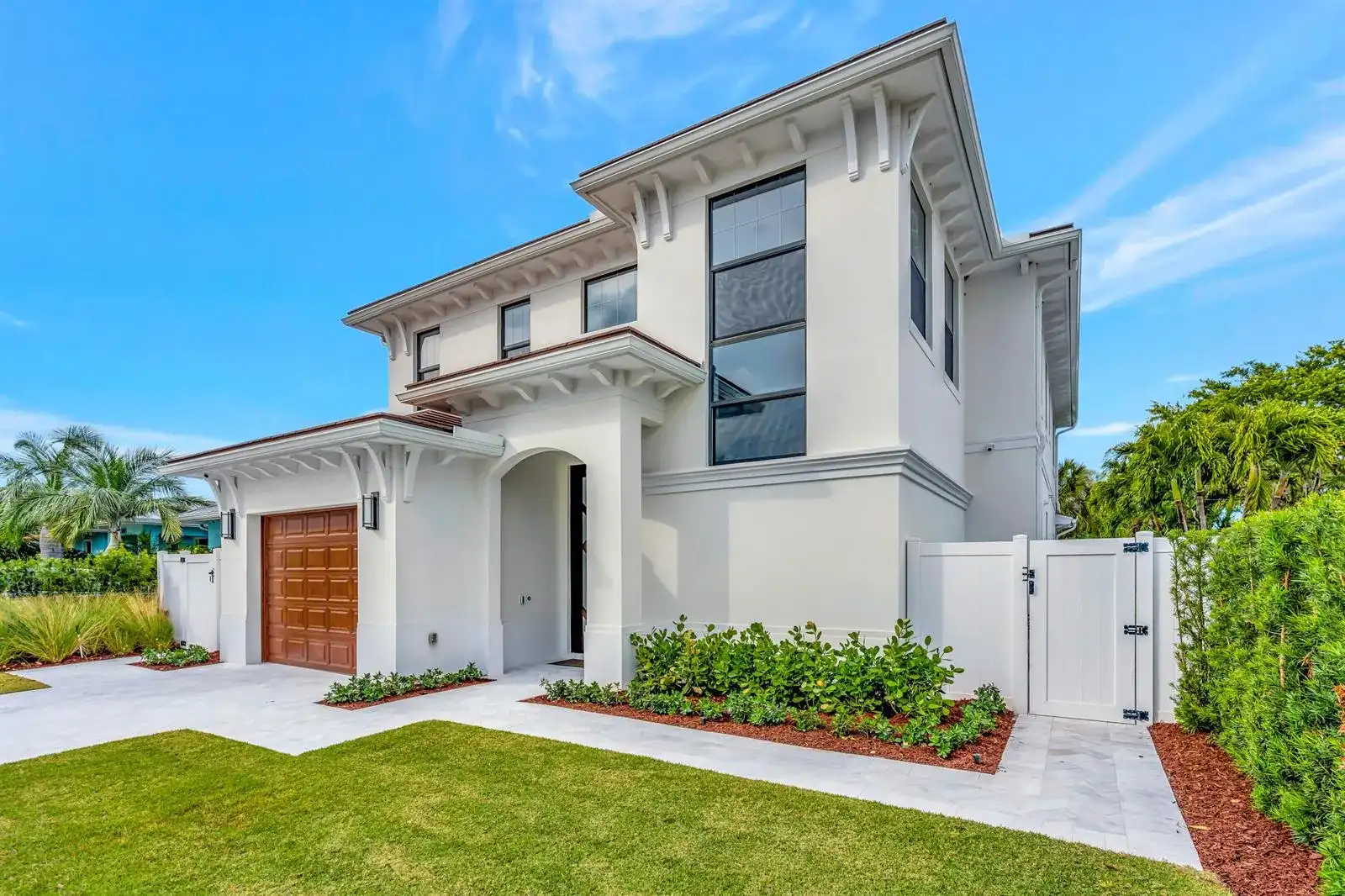 245 Alhambra Place, West Palm Beach FL 33405