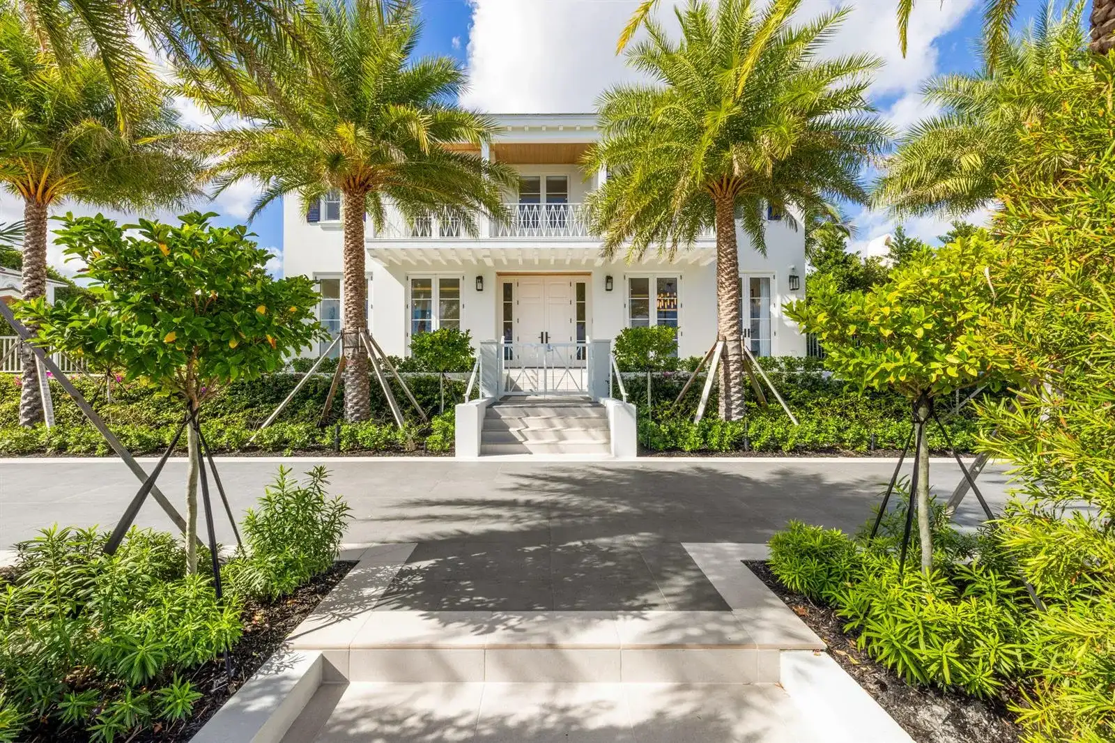 2415 S Flagler Drive, West Palm Beach FL 33401