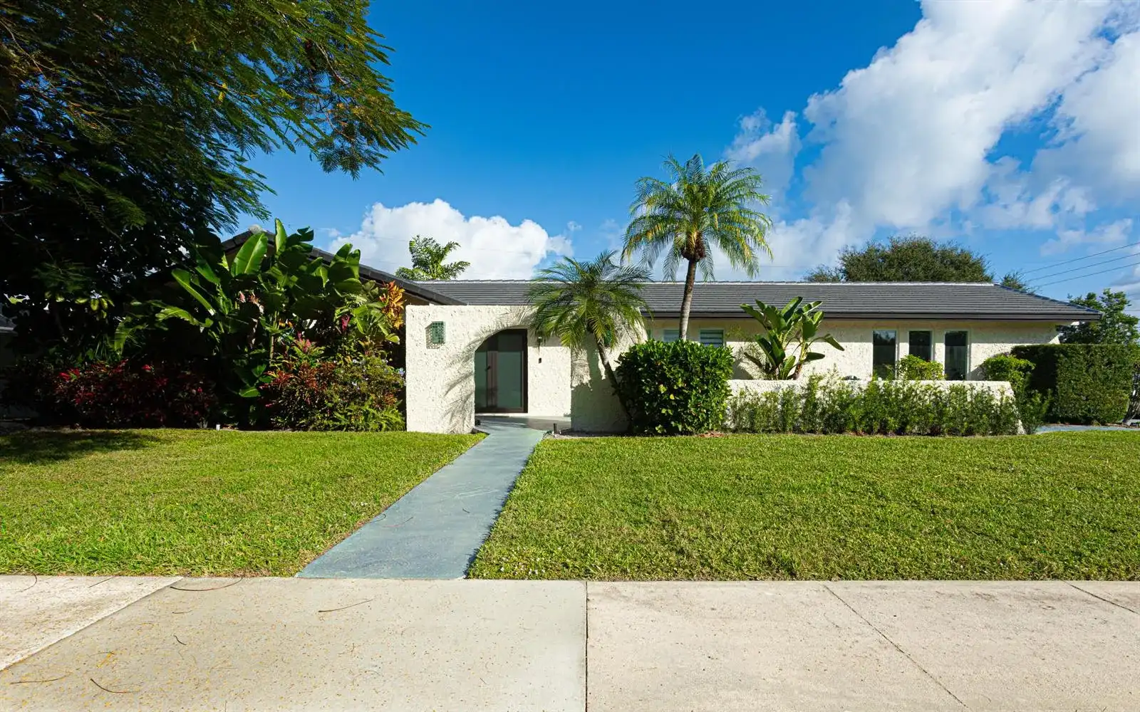 2013 Ardley Road, North Palm Beach FL 33408