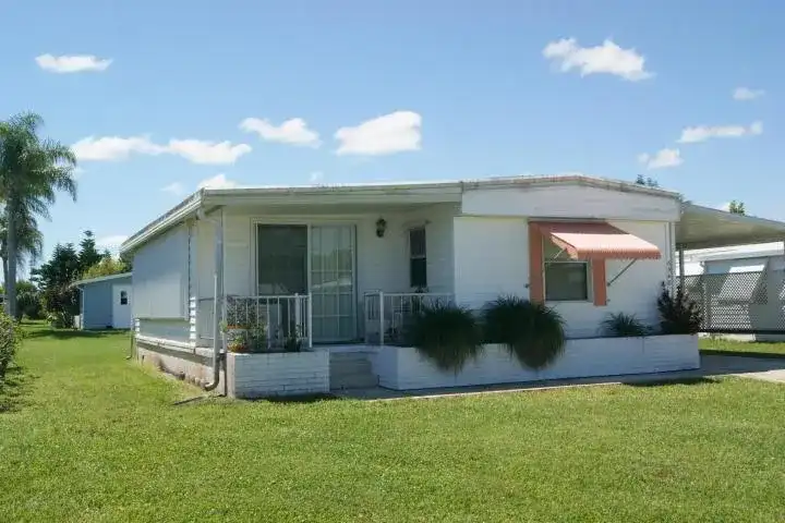 6948 SE Delegate Street, Hobe Sound FL 33455